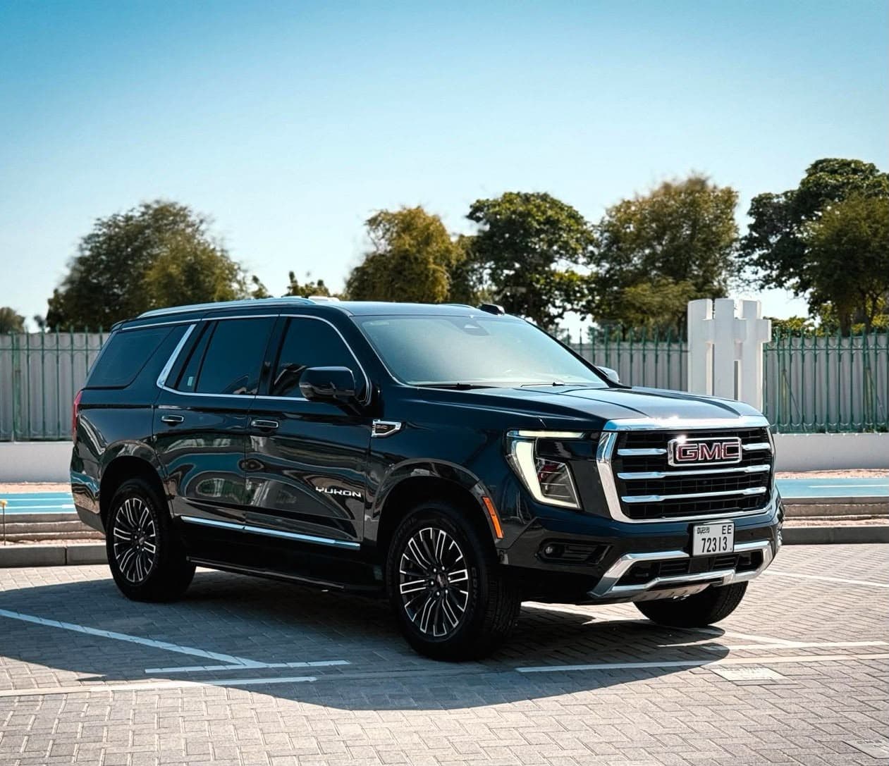 GMC Yukon Elevation, exterior