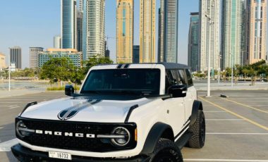 Rent Ford Bronco