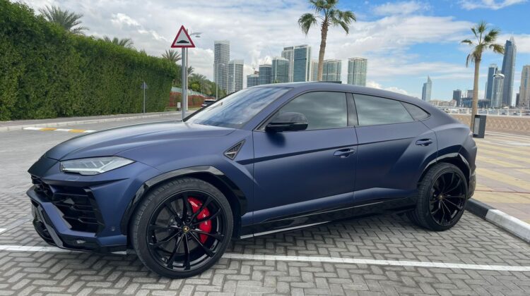 Rent Lamborghini Urus Dubai